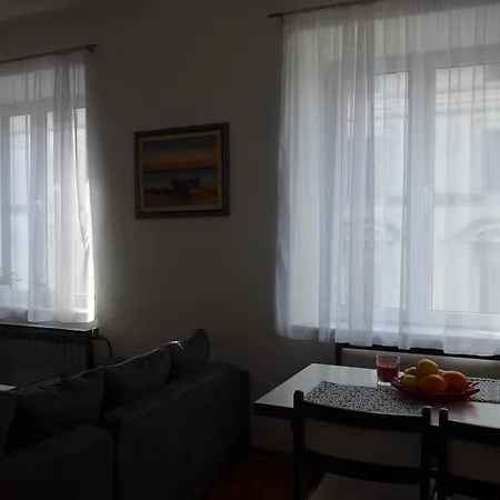 Deluxe Stomorica Apartman Zára